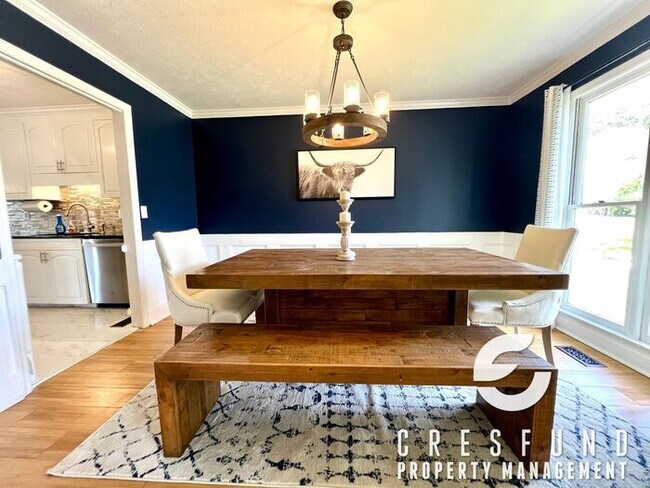 Building Photo - 4BR Coming Soon (May 15th or sooner)
