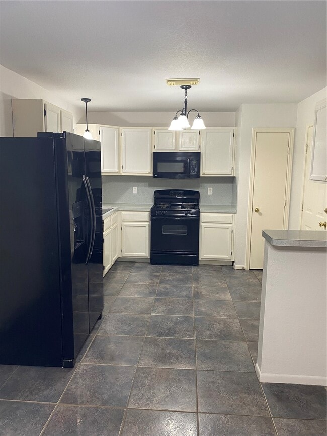 Building Photo - 8012 Folkstone Ln