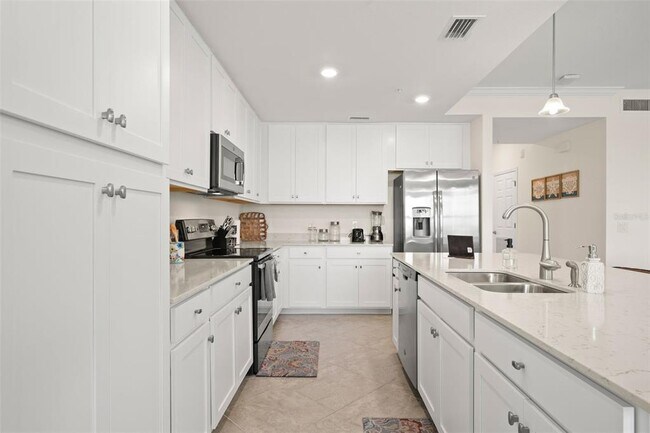 Building Photo - 17520 Gawthrop Dr