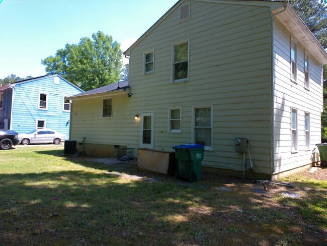 Building Photo - 4120 Grantlake Rd