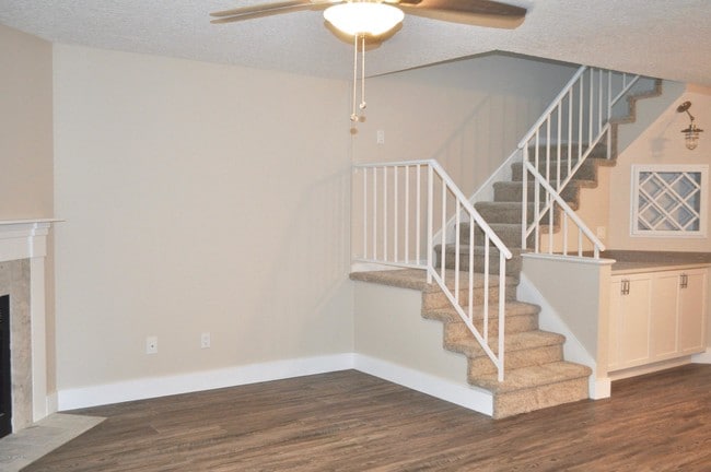 Building Photo - 2133 Sea Hawk Dr