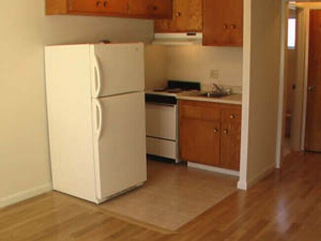 Building Photo - 38th & Shafter Apartments