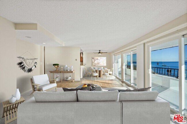 Building Photo - 18000 Coastline Dr