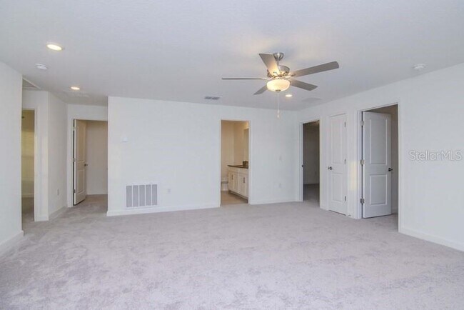 Building Photo - 3172 Bryant Park Dr