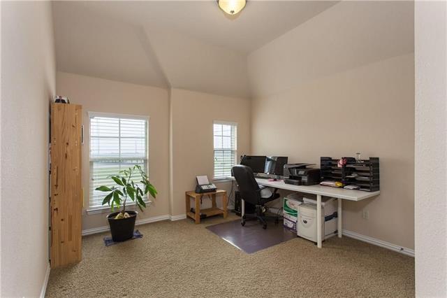Building Photo - 207 Carrington Ln
