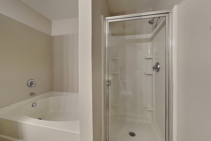 Building Photo - 2521 Mulberry Pond Dr