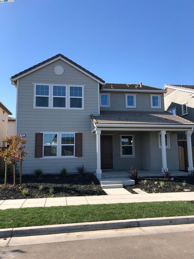 Building Photo - 1401 S Durant Terrace