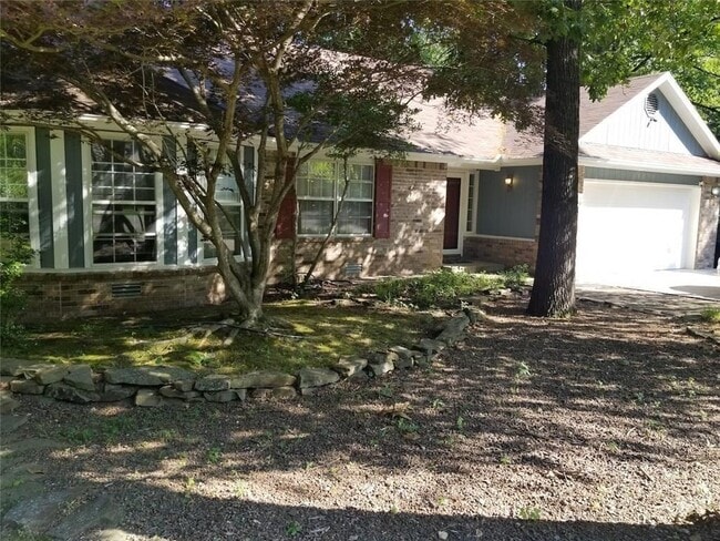 Building Photo - 13765 Apple Ln