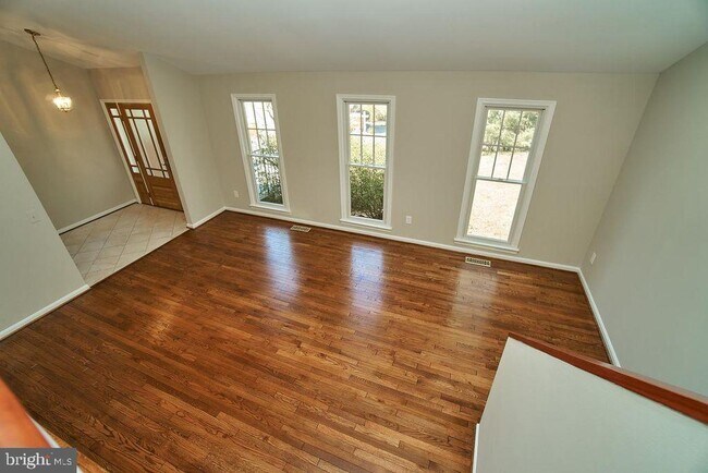Building Photo - 8588 Coral Gables Ln