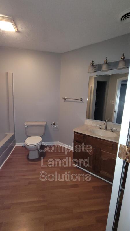 Building Photo - 80 Ridgecrest Ct