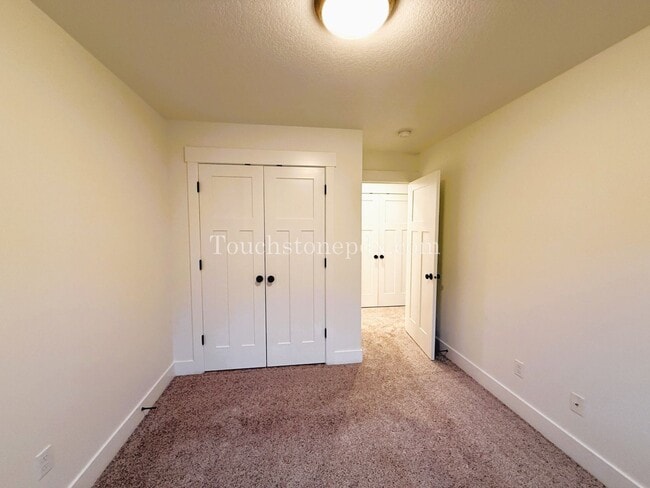 Building Photo - 16764 Chula Vista Ave