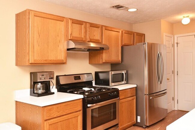 Building Photo - 13361 Harpley Ct