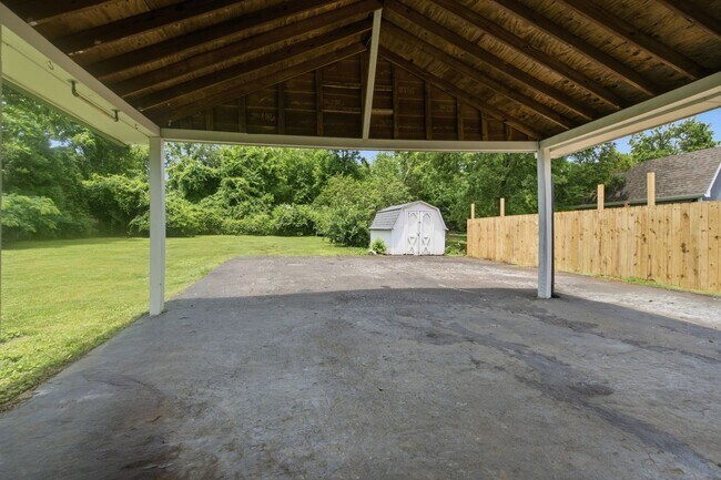 Building Photo - 4207 Glynda Dr