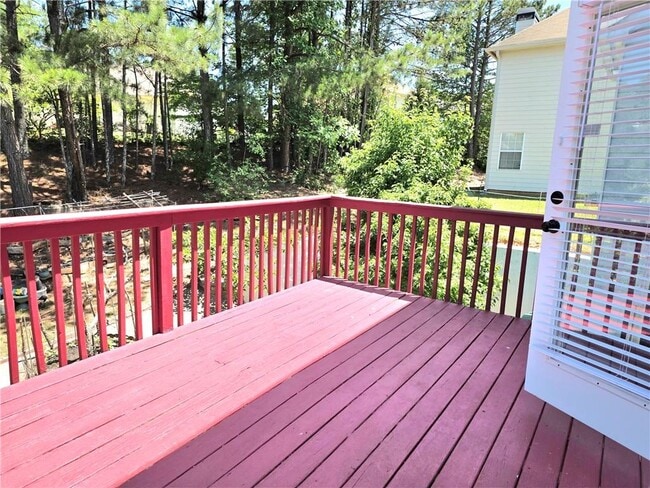 Building Photo - 1140 Foxcroft Dr