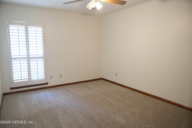 Building Photo - 14282 Hawksmore Ln