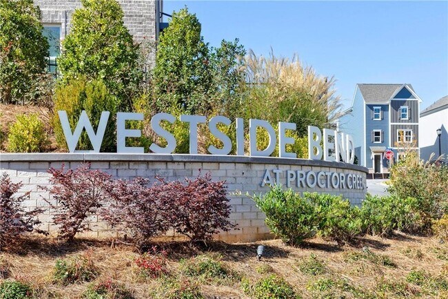Building Photo - 2684 Brookview Dr NW
