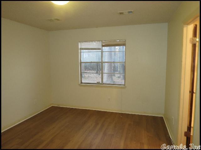 Building Photo - 9122 Tanya Dr