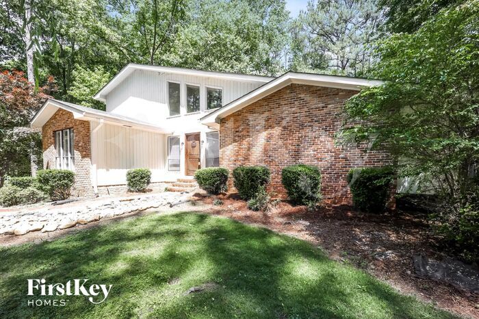 Building Photo - 815 San Remo Ct