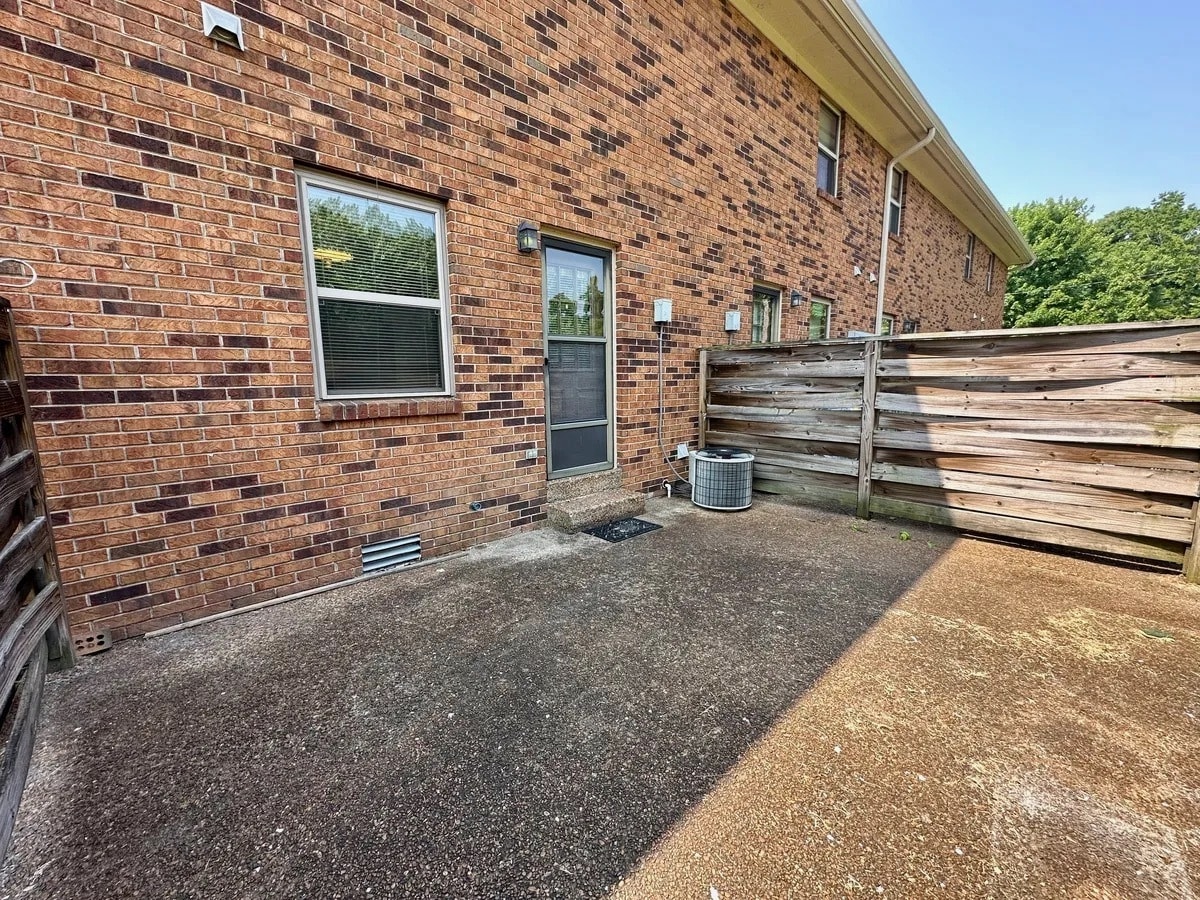 Patio - 110 Elleta Ave