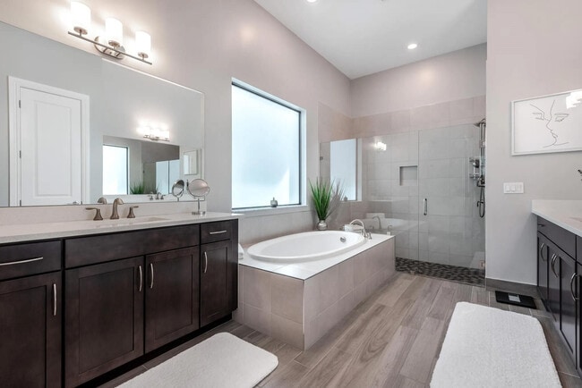 Building Photo - 8948 Grand Prix Ln