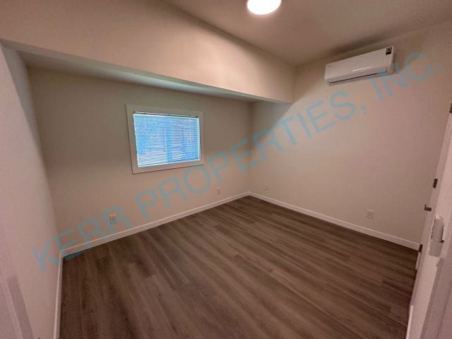 Building Photo - Charming 2-Bed, 2-Bath Duplex Oasis in Hea...