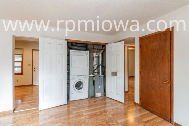 Building Photo - 209 Todd Cir