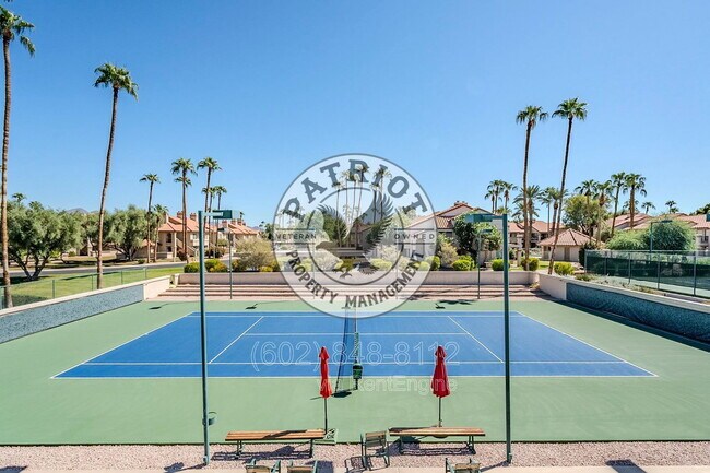 Building Photo - 9708 E Vía Linda