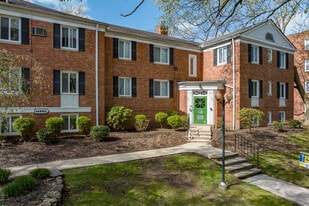 Building Photo - Fairhill Gardens