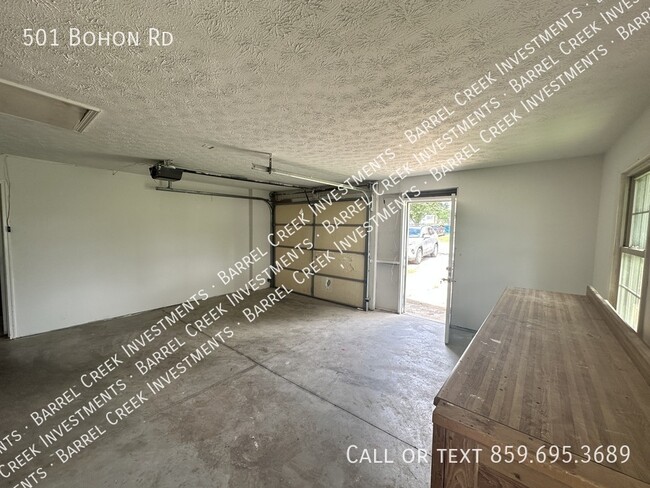 Building Photo - 501 Bohon Rd