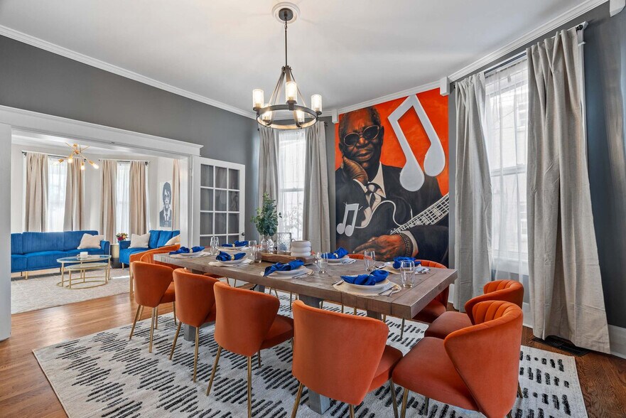 Building Photo - 30 N Auburndale St