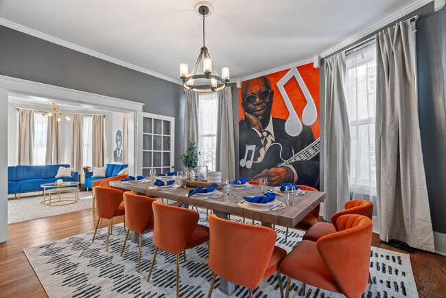 Building Photo - 30 N Auburndale St