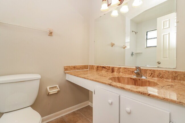 Building Photo - 10375 Chadbourne Dr