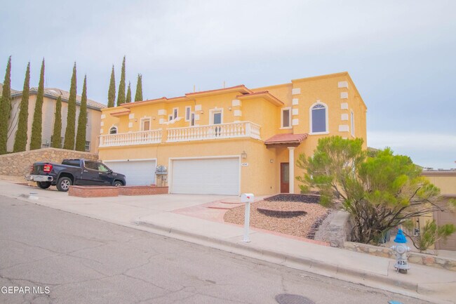 Building Photo - 4744 Excalibur Dr