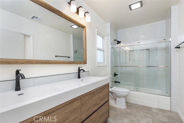 Building Photo - 3511 Paraiso Way