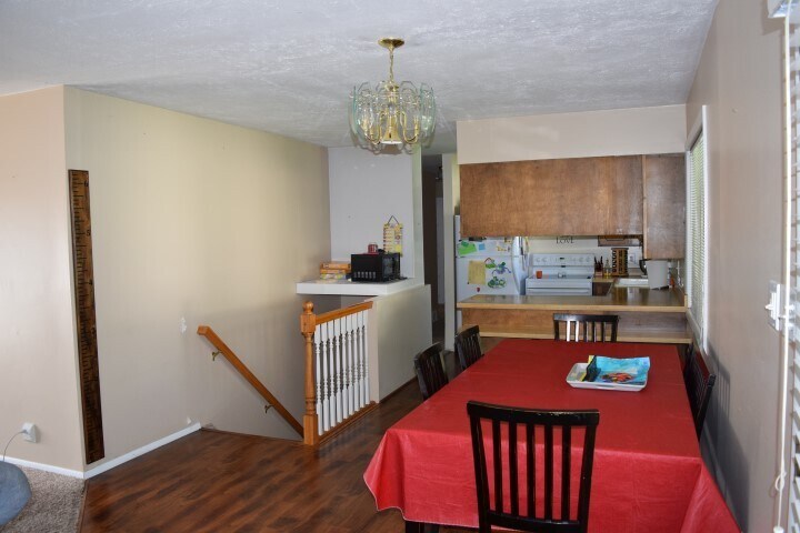 Building Photo - 497 E 8490 S