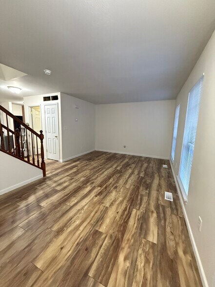 Living Room - 7717 Boardwalk Tower Cir