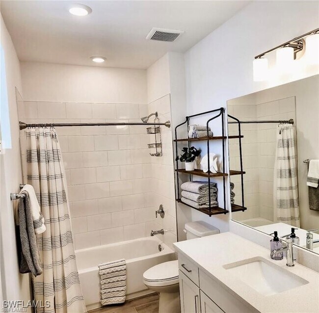 Building Photo - 26310 Coco Cay Cir