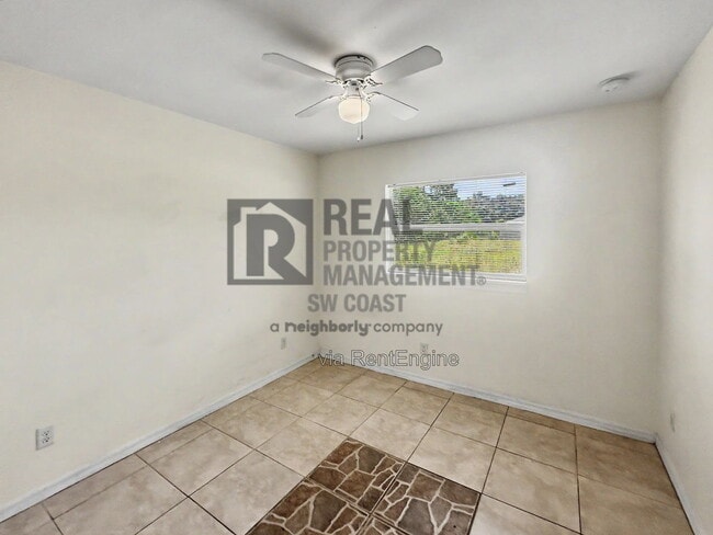 Building Photo - 772 Holmes Ave