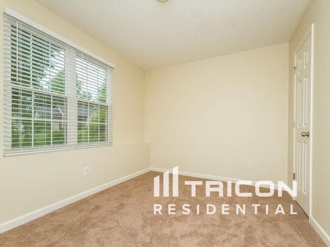 Building Photo - 3204 W Yorkshire Ct