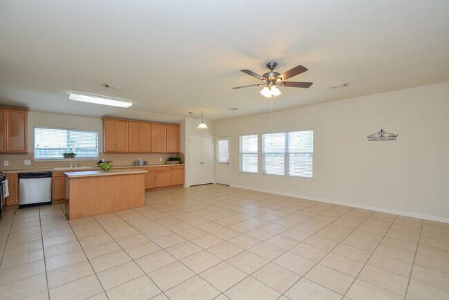 Building Photo - 15318 Marlowe Grove Dr