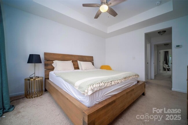 Building Photo - 9547 Glenburn Ln