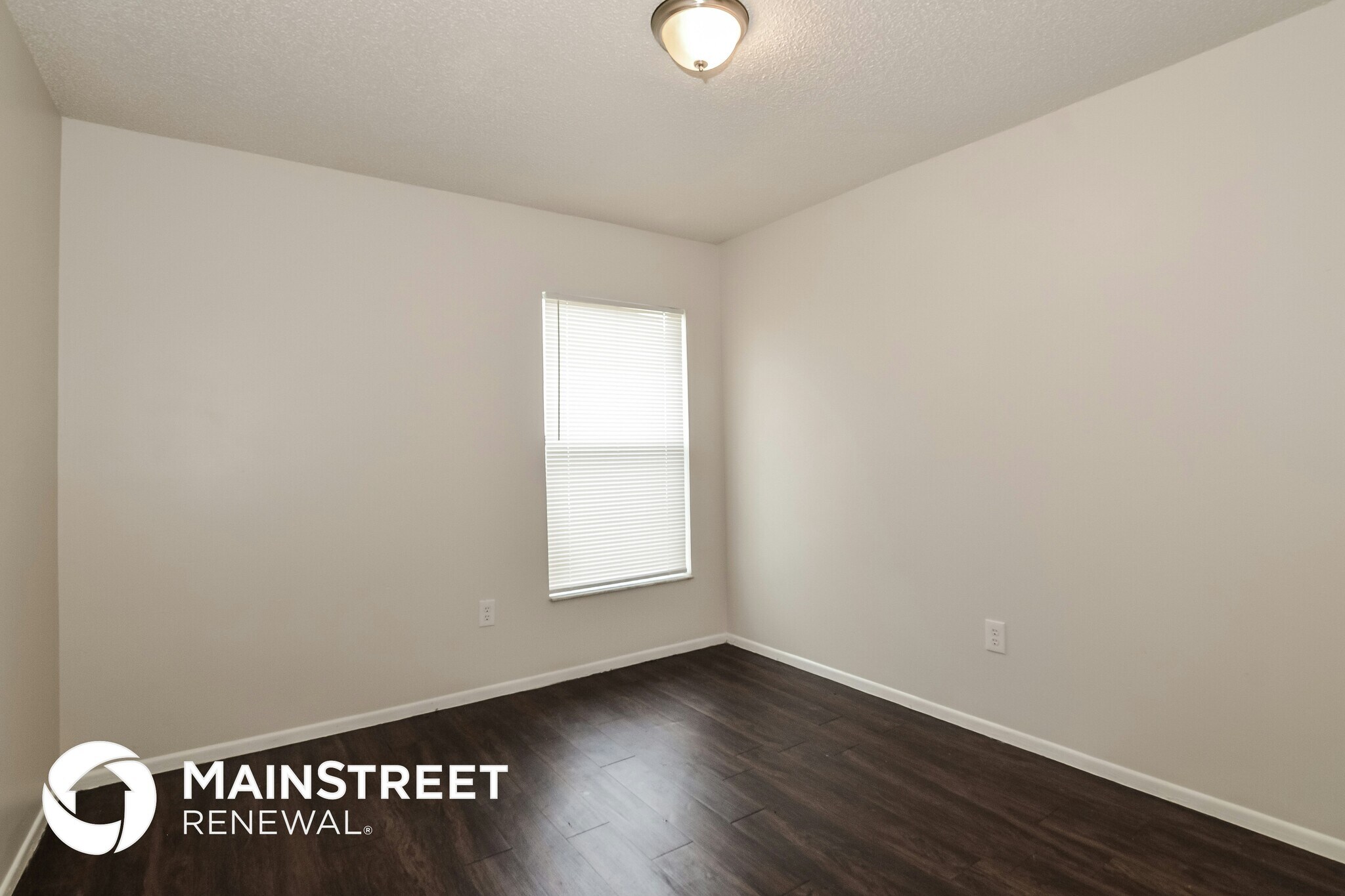 Building Photo - 2689 Windsor Heights St