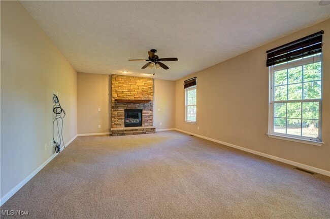 Building Photo - 2576 Covington Pl