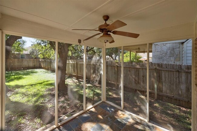 Building Photo - 16605 Fowler Mill Cove