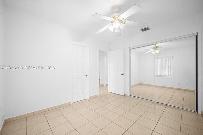 Building Photo - 3675 SW 23rd St