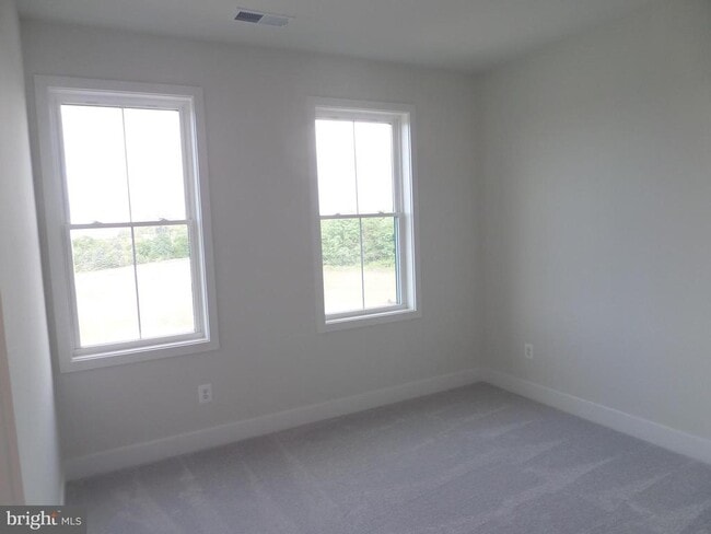 Building Photo - 2718 River Birch Rd