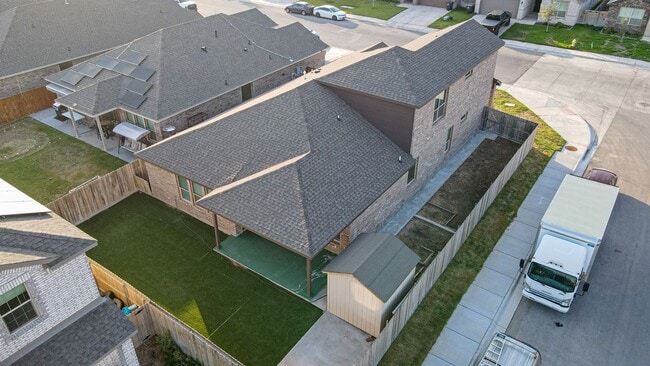 Building Photo - 7001 Mcpherson Ln