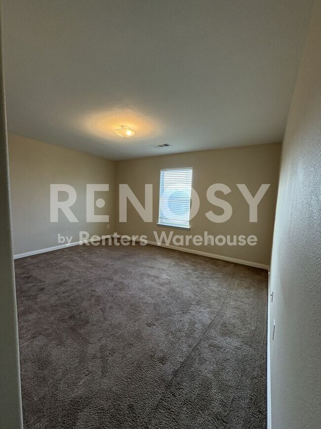 Building Photo - 1806 Sable Wood Dr