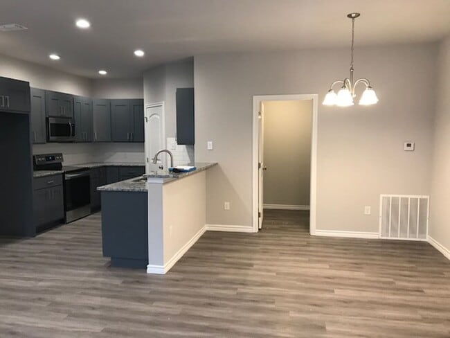 Building Photo - 2852 Melissa Ln