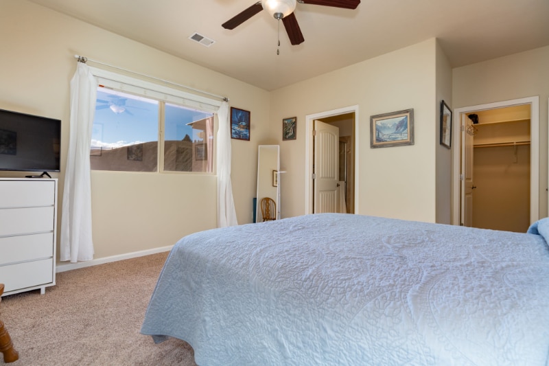 Building Photo - 585 Rio Grande Dr